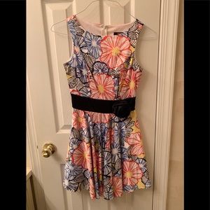 XOXO juniors sz 3 floral dress with flower accent